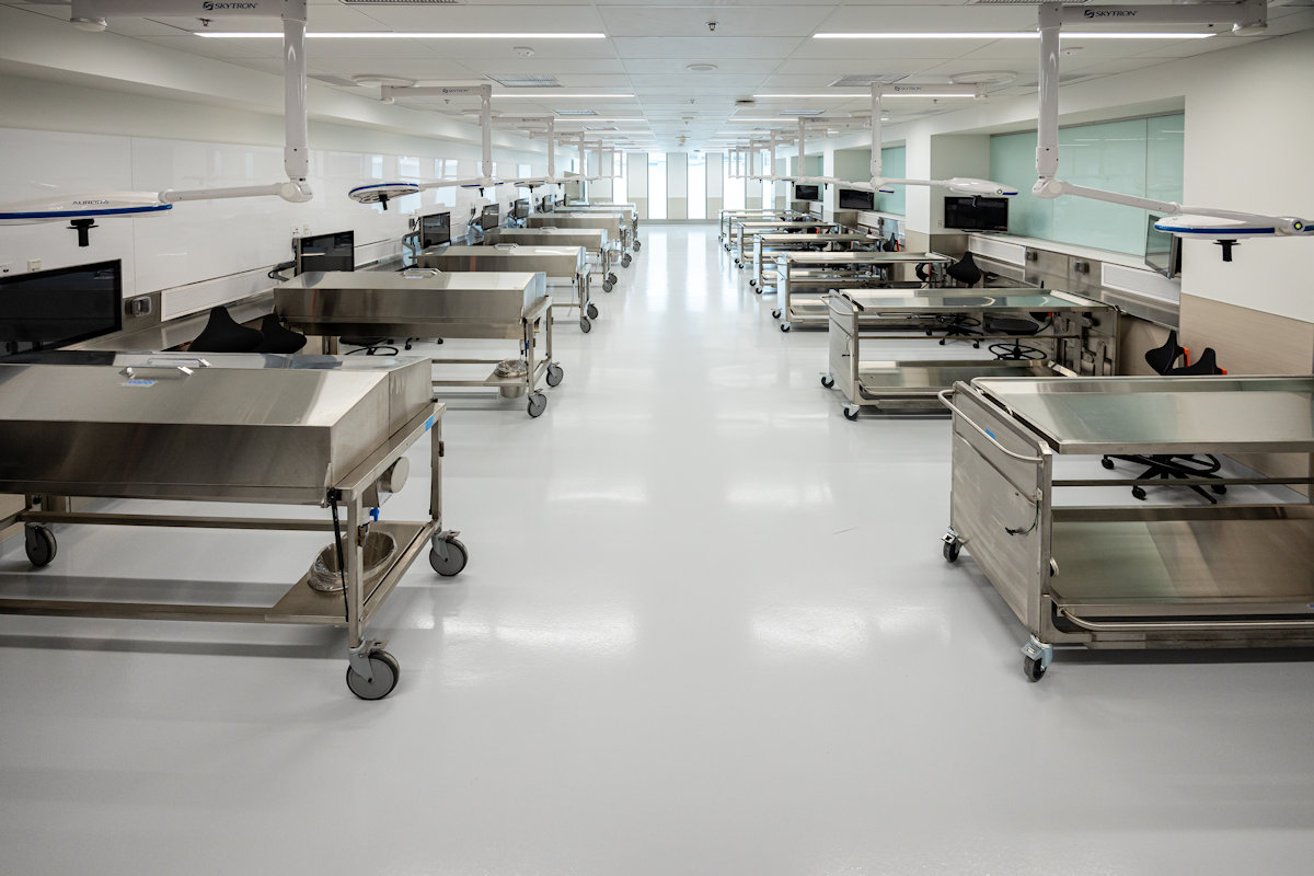 Spencer Fox Eccles School of Medicine building photo 6