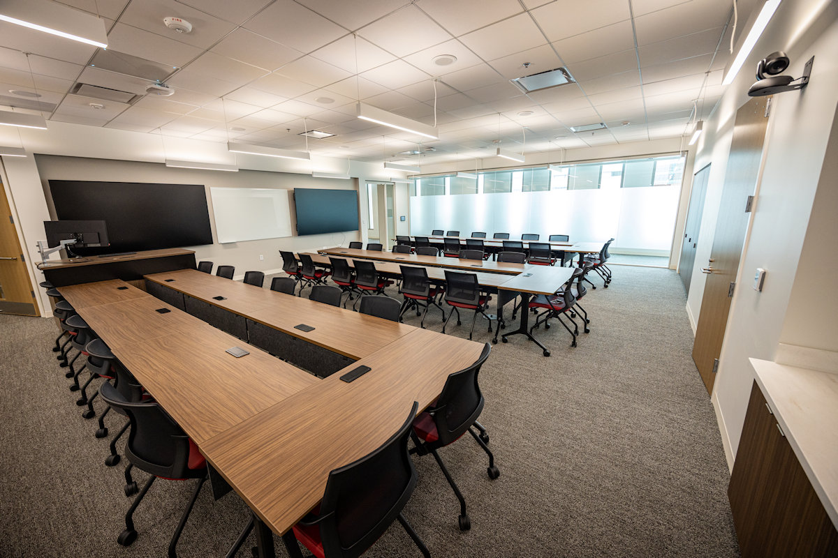 Spencer Fox Eccles School of Medicine building photo 14