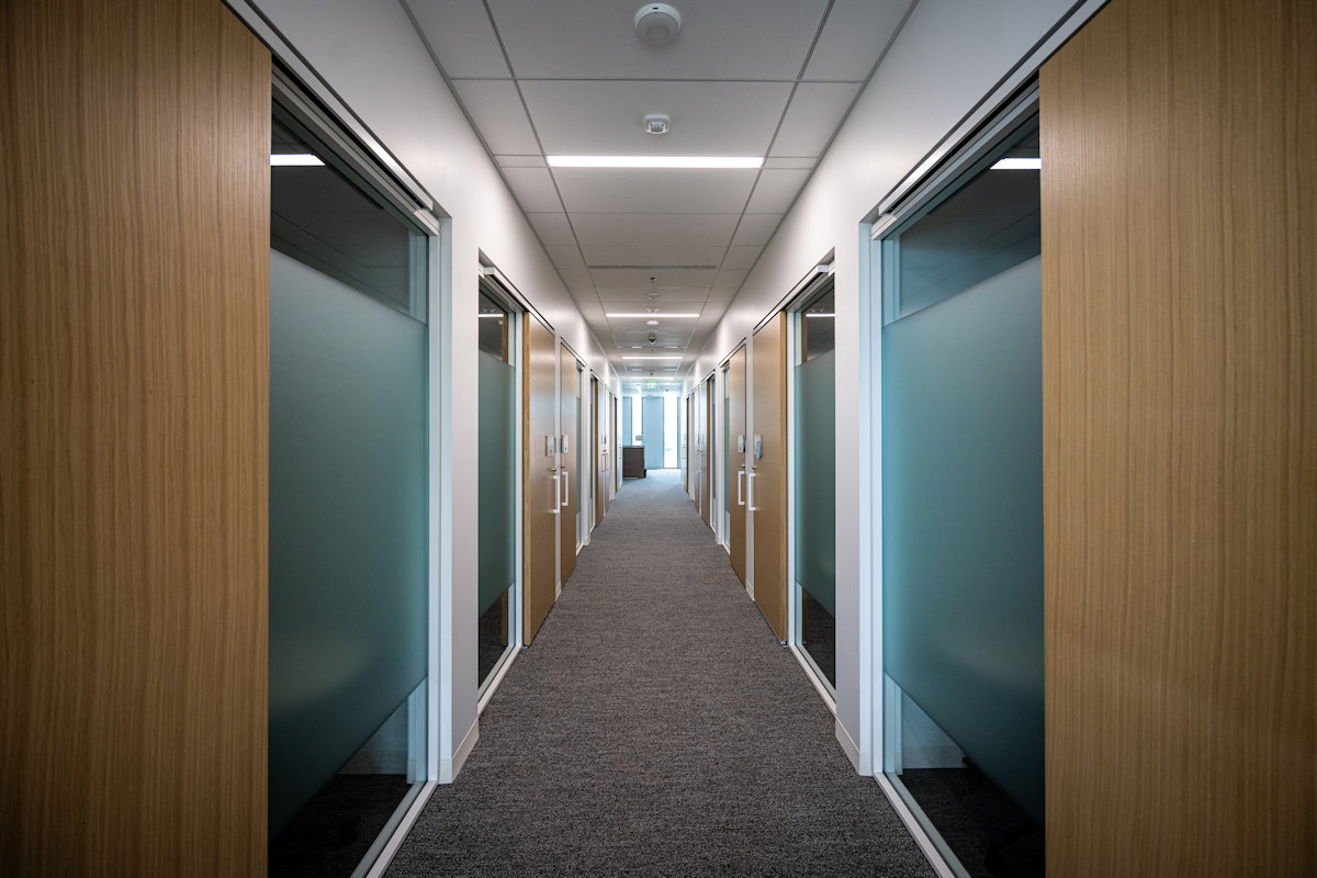Spencer Fox Eccles School of Medicine building photo 15